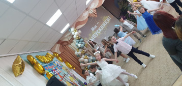 Выпускные в ДОУ Выпускные в ДОУ.